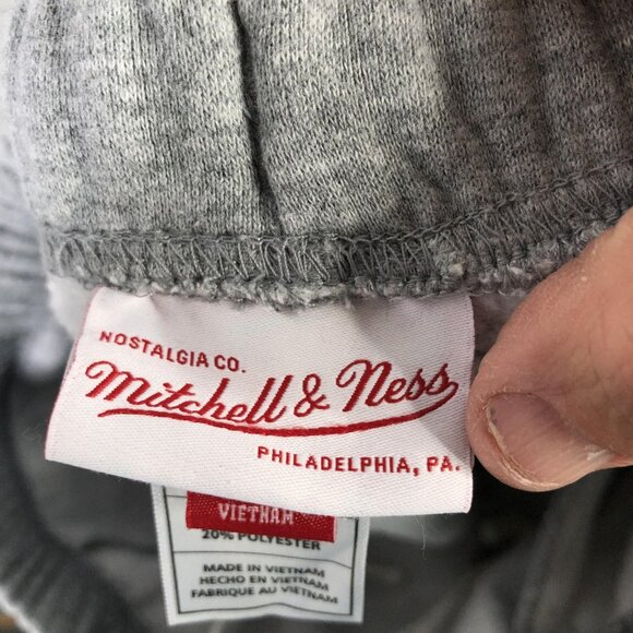 San Antonio Spurs Sweatpants Mens XL Gray NBA Basketball Mitchell & Ness 50th - Picture 7 of 16